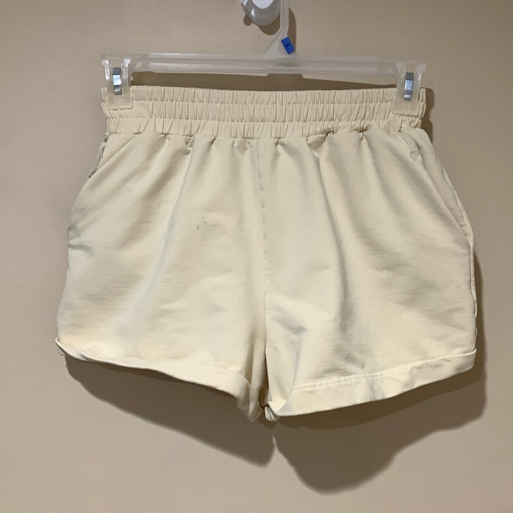 MESHKI shorts